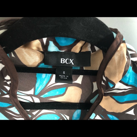 Top - Picture 3 of 3